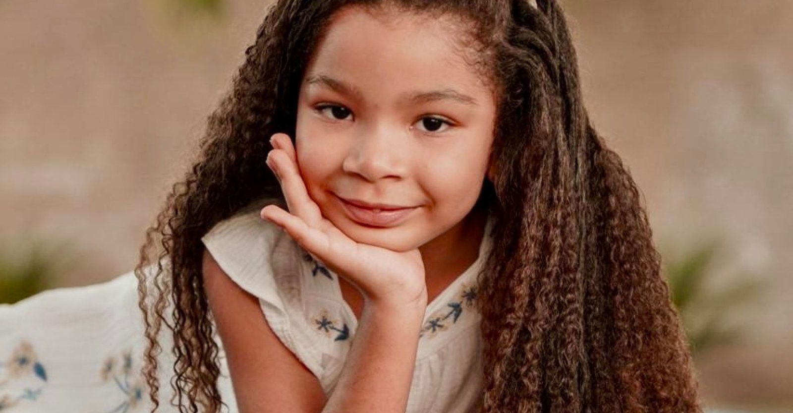 Catarina Alves Araújo, aos 5 anos: a beleza de se reconhecer antes de aprender a posar