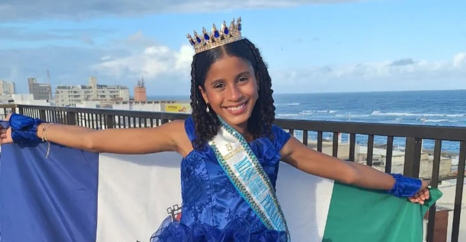 Alice Vitória: aos 12 anos, uma história que começou diante das câmeras e já escolheu a passarela como destino