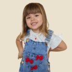 Lívia Vasconcelos: conheça a modelo mirim e influenciadora de 3 anos da Bahia